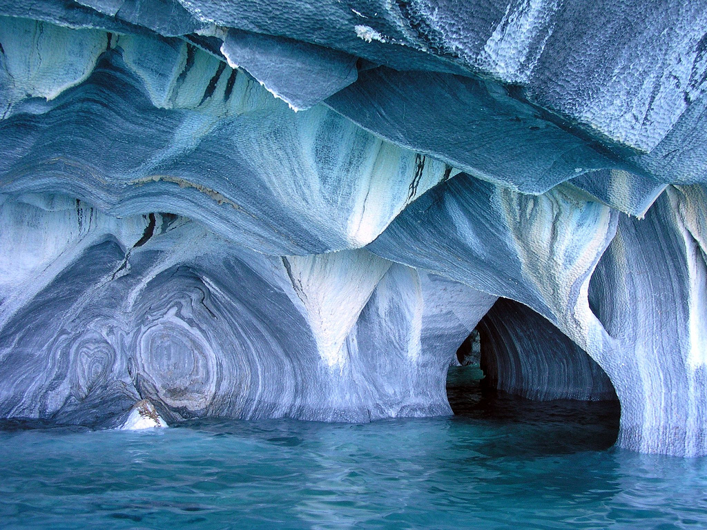 cueva-de-hielo-patagonia